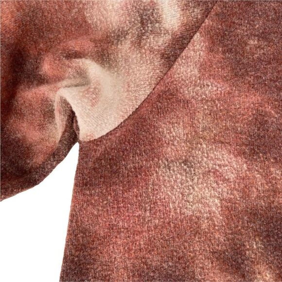 Tie Dye Sweatshirt Boat Neck Red Cozy Inside Out Fuzzy Size M 143 Story Lounge - Picture 4 of 6